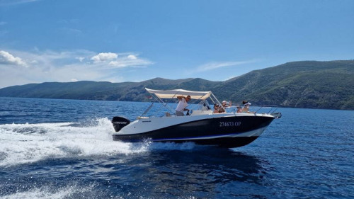 quicksilver 675_speedboat